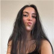 Hola! Soy una estudiante de último año de magisterio primaria con mención en ingles. Ofrezco clases particulares o de refuerzo